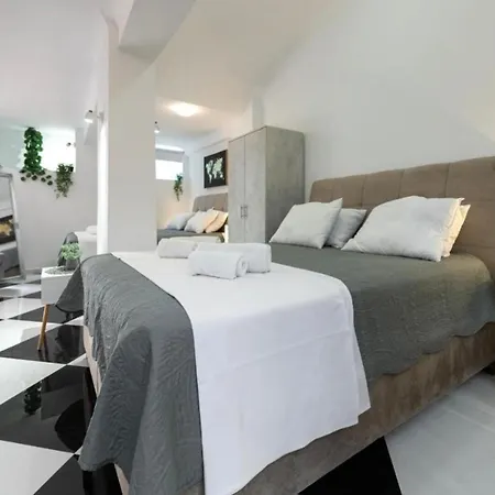Kostas Plaka Square Apartment Athens Exterior photo